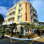 Family Paros Hotel 3*