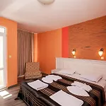 Family Paros Hotel