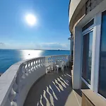 Family Paros Hotel