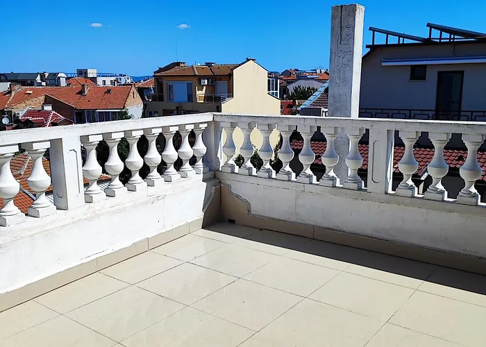 ホテル Family Paros 3*