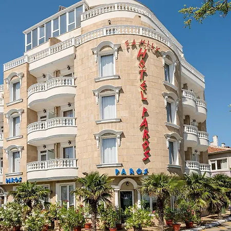 酒店 Family Paros 帕莫瑞