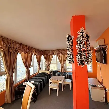 Family Paros 3* Pomorie