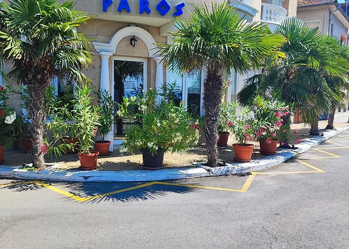 Family Paros 3* Pomorie