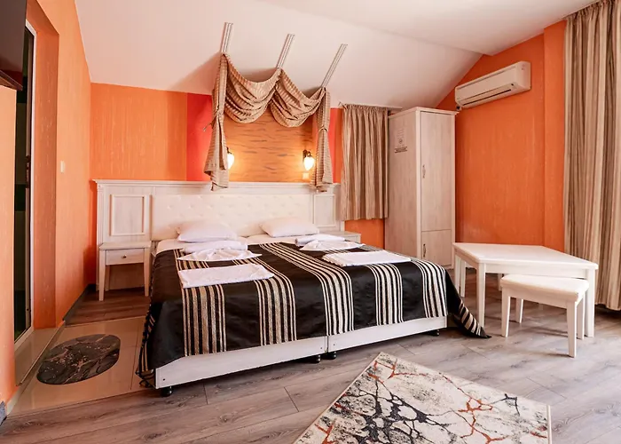 Hotel Family Paros 3*