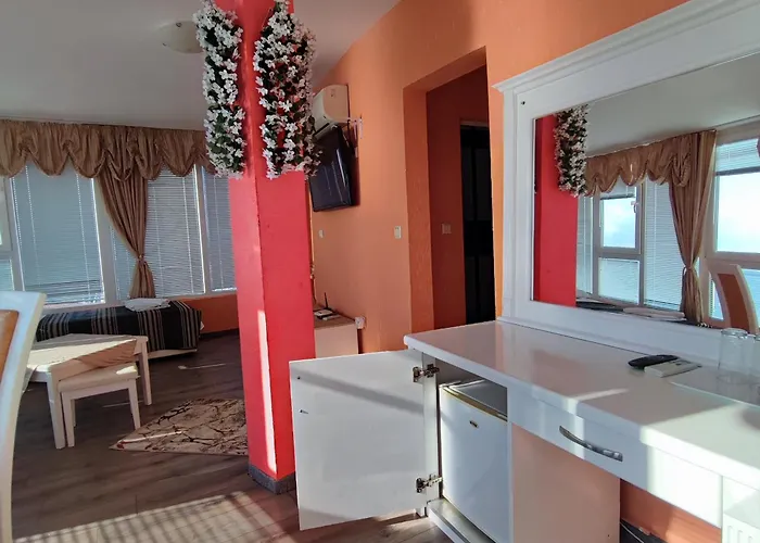 Family Paros Hotel 3*